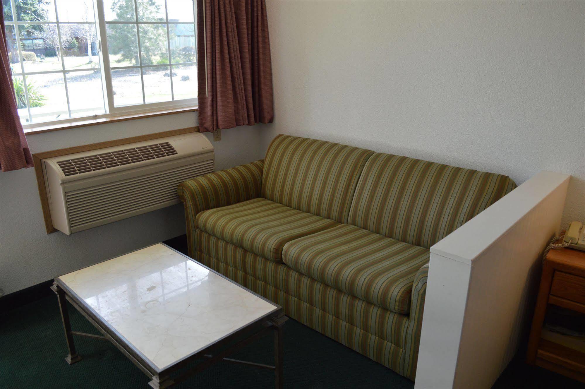 Econo Lodge & Suites Spokane Extérieur photo