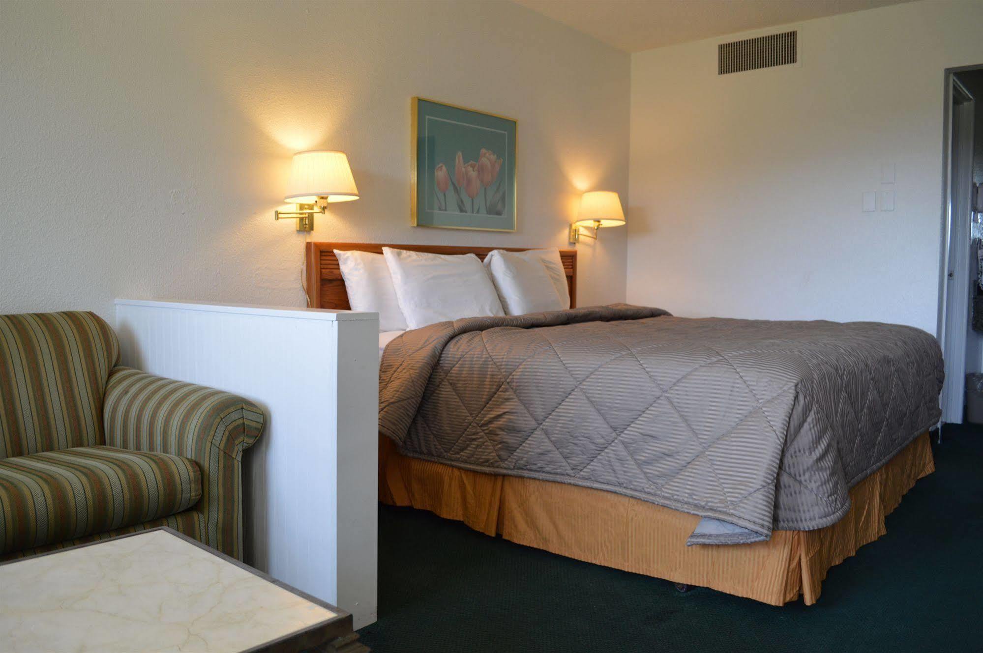 Econo Lodge & Suites Spokane Extérieur photo